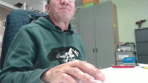 dani_alpina online show from October 9, 12:21 pm