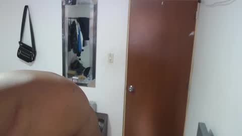 dani_browx online show from December 17, 6:47 pm