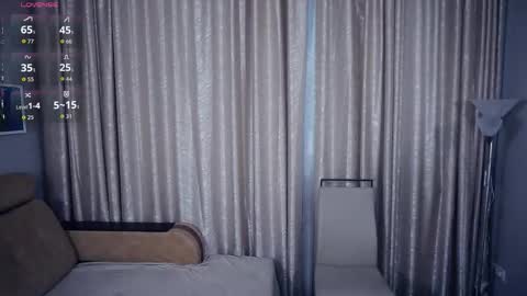 Snapshot of danideritis chatting on October 23, 8:05 am Hey boys and girls Im Bella but you can just call me bb joke D Make yourself comfortable and enjoy my show online show from October 23, 8:05 am