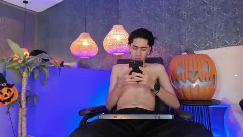 Snapshot of daniel_brawn chatting on October 20, 7:08 pm Daniel online show from October 20, 7:08 pm