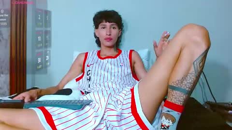 daniel_deluxx online show from April 21, 1:20 am