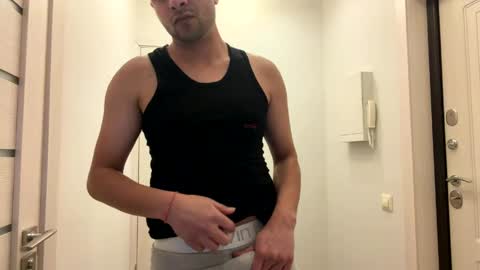 Daniel online show from April 27, 7:00 pm