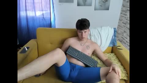 daniel_leon_c online show from March 26, 7:30 pm