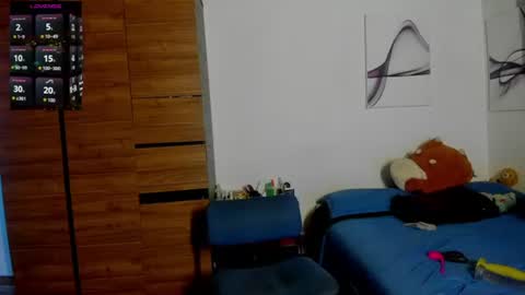 Dani  online show from June 20, 11:11 pm