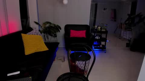 daniela_arenas online show from March 5, 2:36 am