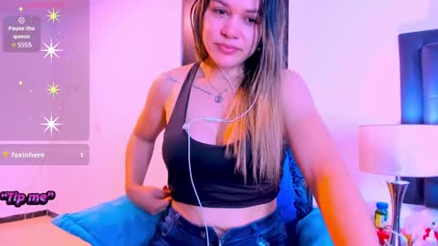 daniela online show from March 1, 8:42 pm