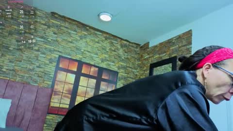 lorena online show from October 10, 9:19 pm