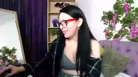 danielabliss online show from February 19, 7:06 am