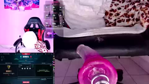 Dani online show from February 9, 3:04 pm