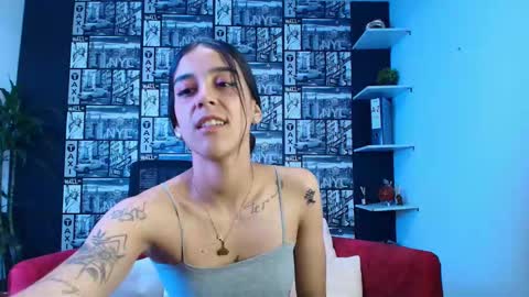 danielamonroe online show from March 9, 11:09 pm