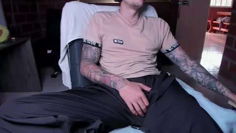 Daniele Bunny online show from October 17, 7:40 pm