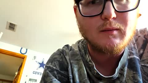 Daniel    y. online show from November 4, 8:21 pm