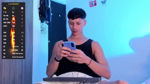 Daniels Cruz online show from March 7, 11:16 pm