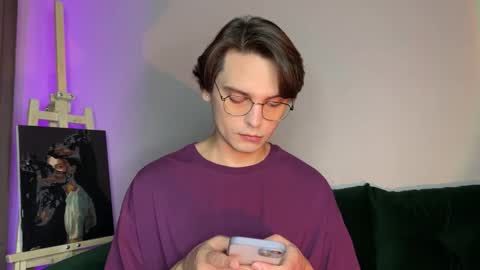 Snapshot of danieltuckerr chatting on October 2, 6:17 pm danieltuckerr online show from October 2, 6:17 pm