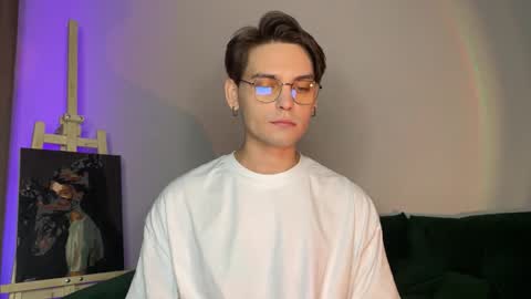 Snapshot of danieltuckerr chatting on October 23, 11:27 pm danieltuckerr online show from October 23, 11:27 pm