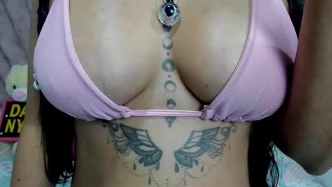   Danii Belluci  online show from February 28, 5:55 am