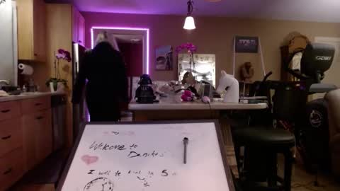 Snapshot of danikawhite69 chatting on September 24, 7:59 am DanikaWhite69 online show from September 24, 7:59 am