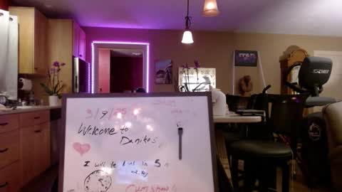 Snapshot of danikawhite69 chatting on March 10, 7:11 am DanikaWhite69 online show from March 10, 7:11 am