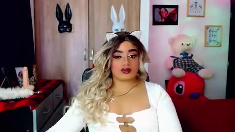 danipein online show from November 19, 12:15 pm