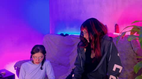 danita_veelz online show from April 22, 4:08 am