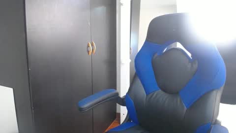 danna martinez33 online show from June 5, 3:50 pm