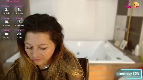 D a n n a   w e s t e r online show from September 17, 2:20 pm