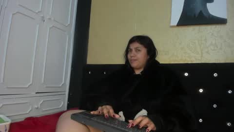 Danna Garza online show from February 9, 10:42 am