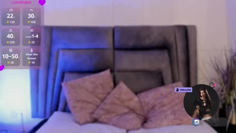 Danna online show from October 28, 7:15 pm