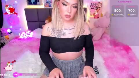dannia_13 online show from June 21, 2:07 am