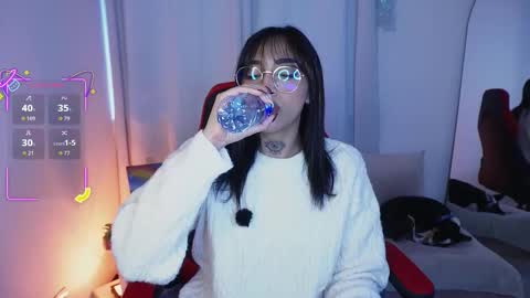    online show from January 13, 9:33 pm