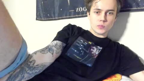 Snapshot of danny_love01 chatting on January 30, 3:51 pm danny online show from January 30, 3:51 pm