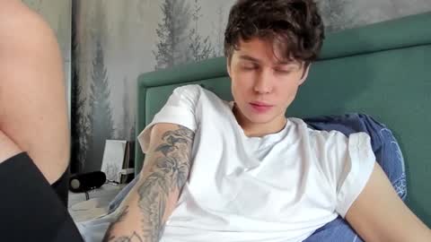 Snapshot of danny_love01 chatting on February 5, 10:30 am danny online show from February 5, 10:30 am