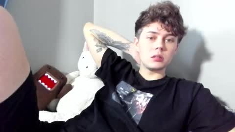 Snapshot of danny_love01 chatting on March 11, 11:01 am danny online show from March 11, 11:01 am
