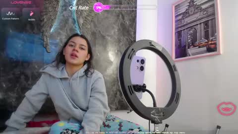 Snapshot of danny_shyy chatting on February 17, 2:38 pm Danny online show from February 17, 2:38 pm