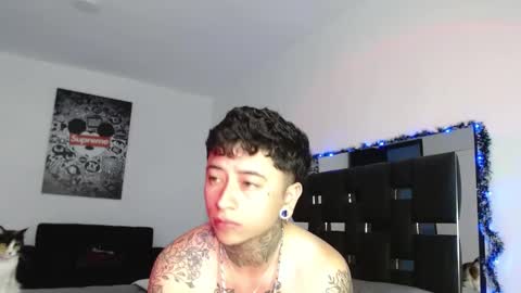 Snapshot of danny_stark chatting on December 28, 4:30 pm Danny  online show from December 28, 4:30 pm