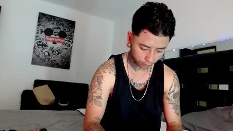 Snapshot of danny_stark chatting on February 2, 5:37 pm Danny  online show from February 2, 5:37 pm
