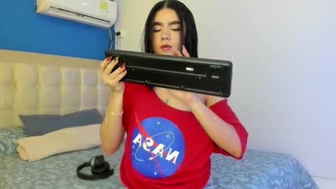 Danny online show from November 23, 3:37 am