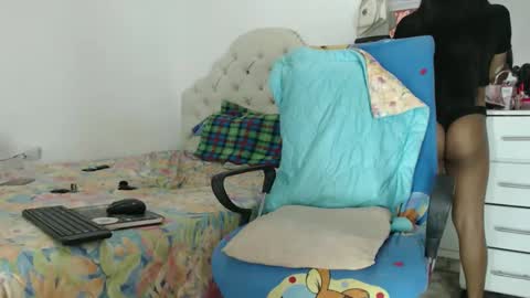 dannydoll_666 online show from February 15, 6:39 pm