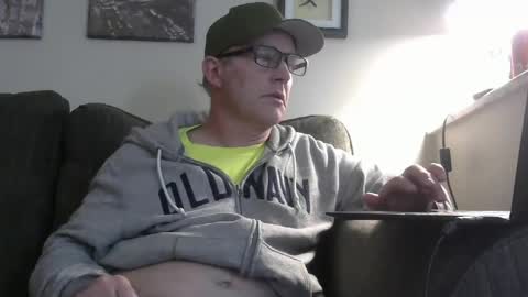 danstevens360 online show from October 3, 11:02 pm