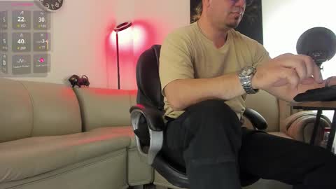 dante_bellini online show from January 17, 2:59 pm