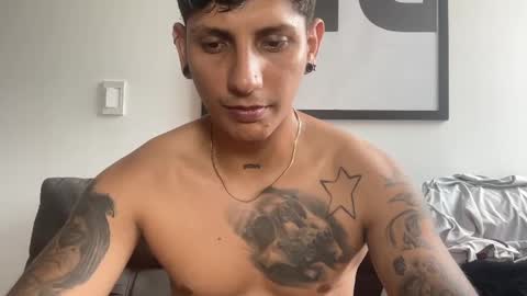 Dante dos online show from December 24, 5:44 pm