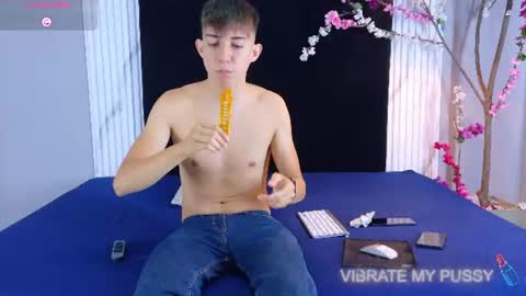 DANTEVIOLETE online show from July 1, 11:41 am