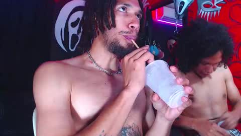 dantehellsingx online show from December 15, 3:08 pm