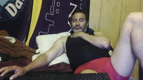 dantehot82 online show from December 15, 11:23 pm