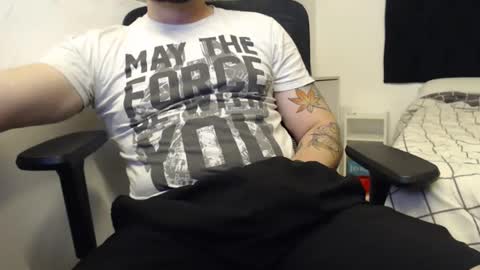 re mazzeo online show from December 9, 2:13 am