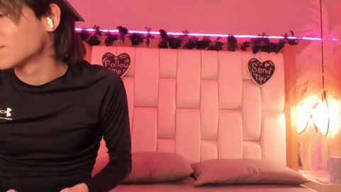 daphne_and_roger online show from February 25, 11:14 am