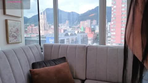 daphne_chers online show from April 1, 7:33 pm