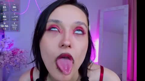 Darcy online show from May 24, 2:08 am