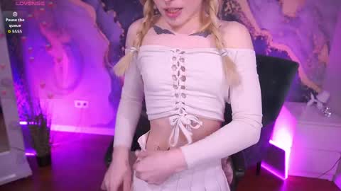 dariadelly online show from April 20, 1:14 pm