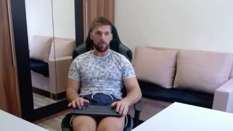 Snapshot of darius_94 chatting on October 22, 1:02 pm darius_94 online show from October 22, 1:02 pm